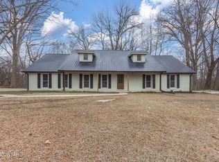 96 Rolling Hills Dr, Jackson, TN 38305