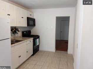 832 W 6th St, Wilmington, DE 19801