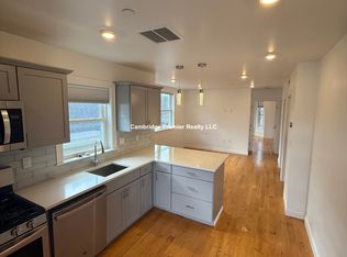 6 Beech St #2, Cambridge, MA 02140