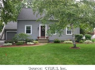 141 Rockwell Ave, Plainville, CT 06062