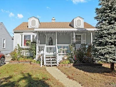 937 E Brickley Ave, Hazel Park, MI, 48030