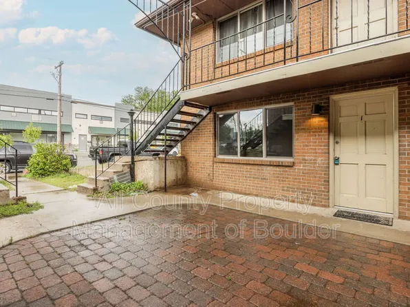 1353 S Coffman St APT 1, Longmont, CO 80501