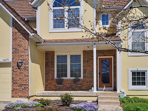 2nd image of 14371 S Twilight Ct