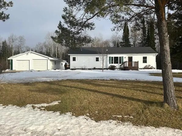 10129 S Bound Rd, Dafter, MI 49724