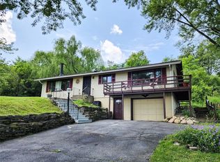4301 Roberts Dr, Jamesville, NY 13078