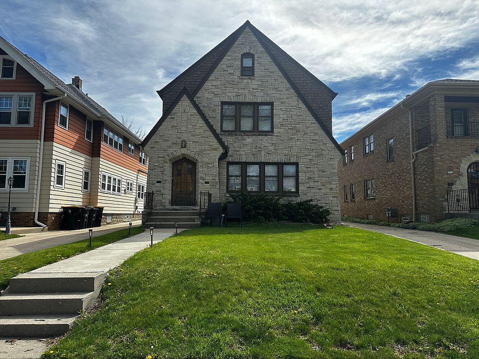 1st image of 2556 N 68th St