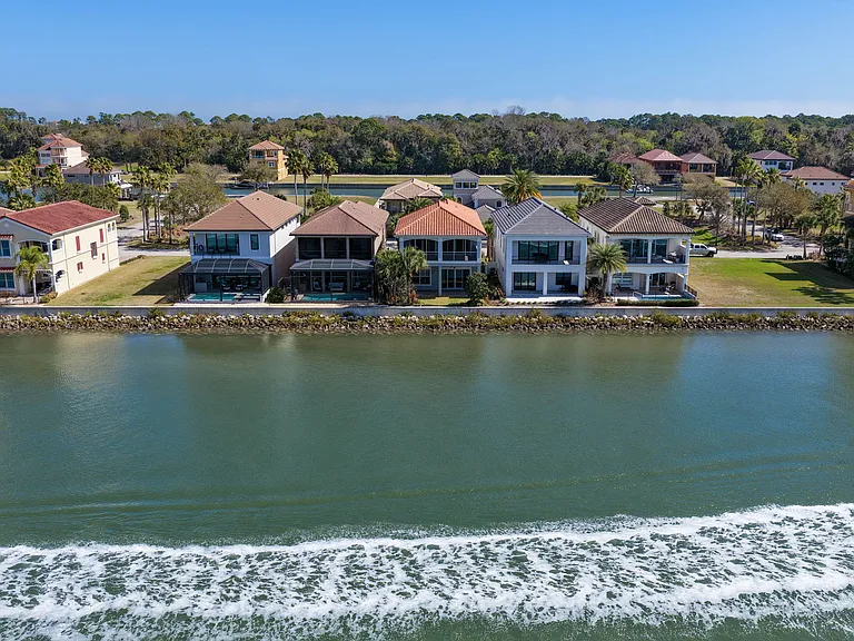 262 Yacht Harbor Dr — Photo 80
