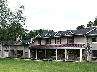 1637 Merryweather Dr, Bethlehem, PA 18015