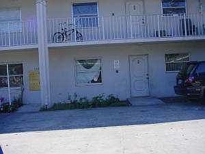 1st image of 1732 2nd Ave N APT 8