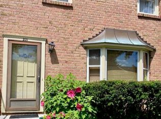 200 Williamsburg Ct, Albany, NY 12203