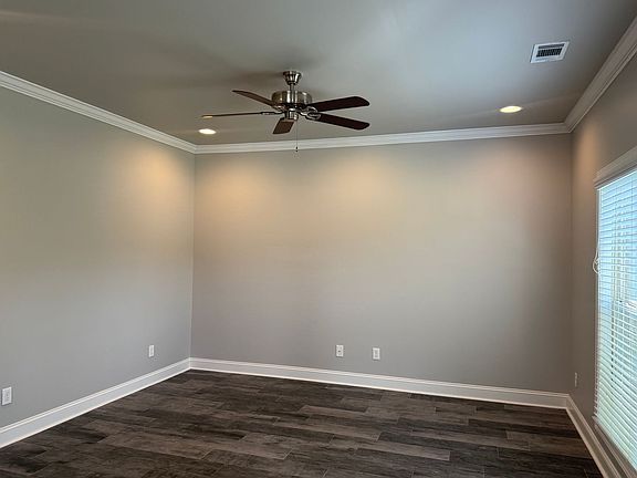 5th image of 8729 Lindsey Ln