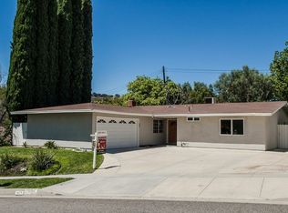 5475 Parkmor Rd, Calabasas, CA 91302