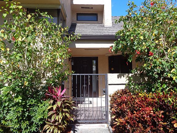 2nd image of 9385 S Chelsea Drive #9385