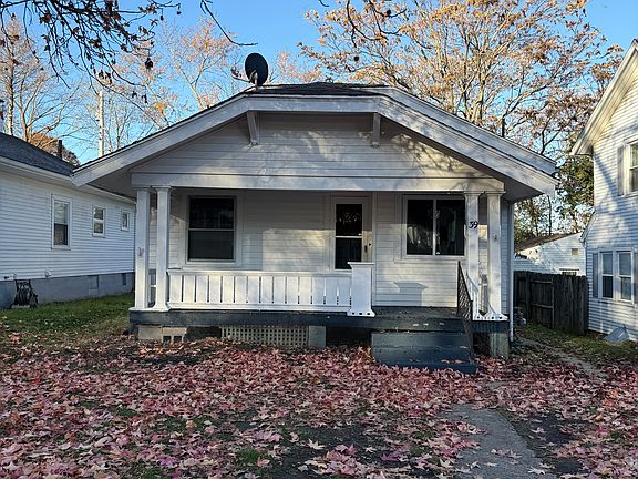 3rd image of 39 S Quentin Ave