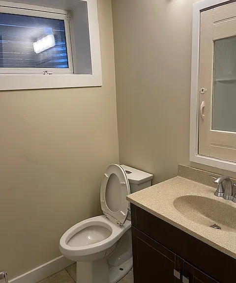 2219 Smith St #2 — Photo 4
