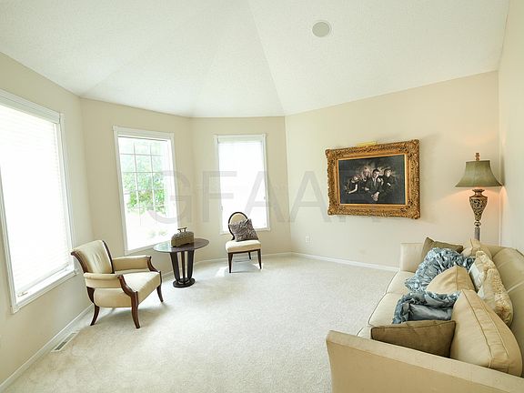 4th image of 3665 Lynwood Cir