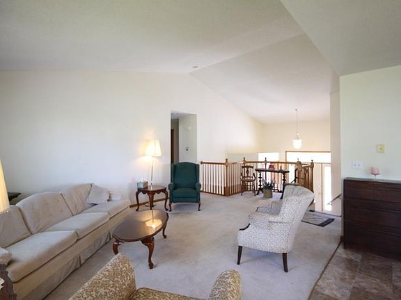 3rd image of 1140 Jerake Pl