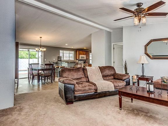 5th image of 8516 E Alder Ave
