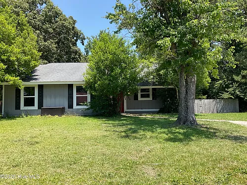 303 S Willow Ln Photo 1