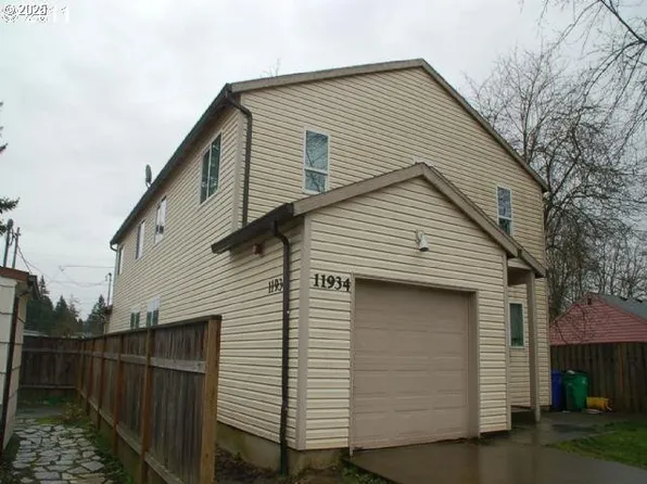 11934 SE Harold St, Portland, OR 97266