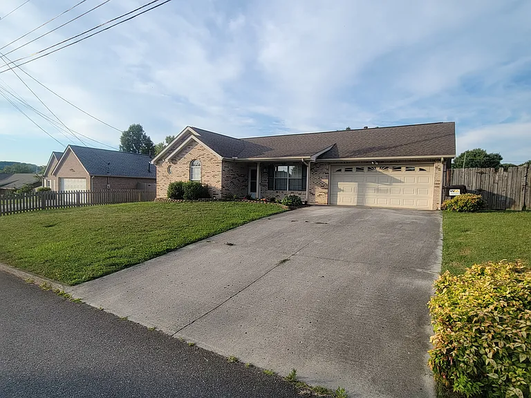 7258 Ghiradelli Rd — Photo 2
