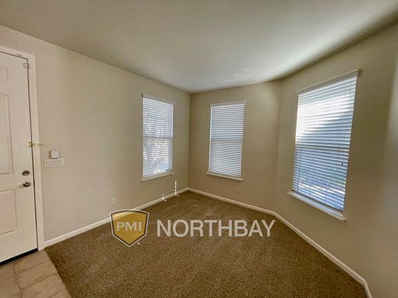 2nd image of 2429 Sheldon Dr