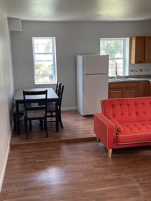 2 bed, $1,550 — Photo 3