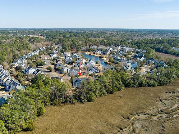 3rd image of 2984 Riverwood Dr