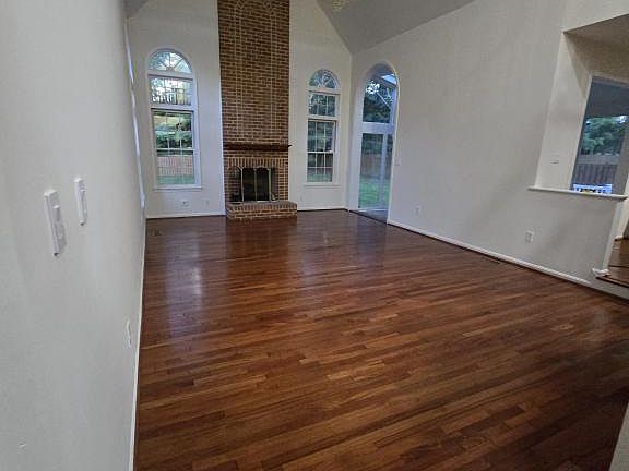 5th image of 13867 Andorra Dr
