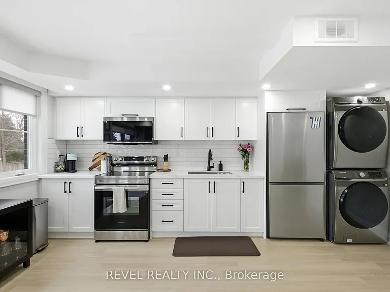 69 Pine Gate Pl — Photo 7