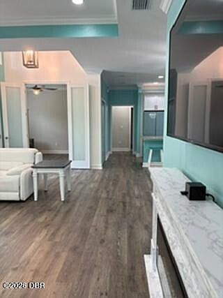 5th image of 156 Margaritaville Ave