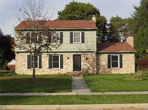 1st image of 763 Pebblebrook Ln