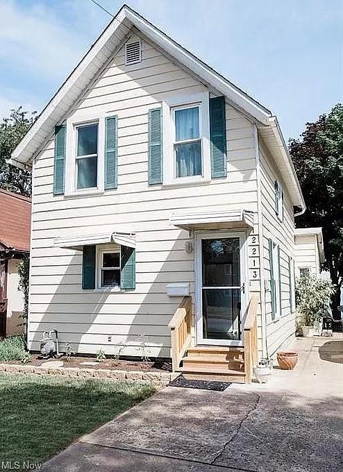 1st image of 2213 E Erie Ave