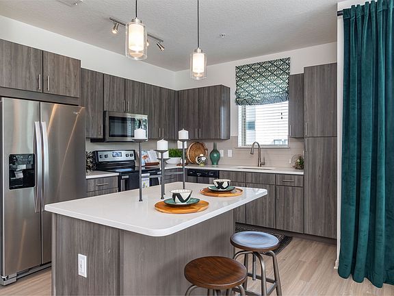 5th image of 7385 Park Village Dr #2406
