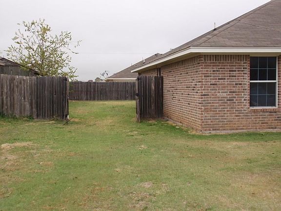2nd image of 1616 Turtledove Dr
