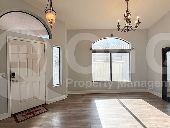 2nd image of 4028 W Blackhawk Dr