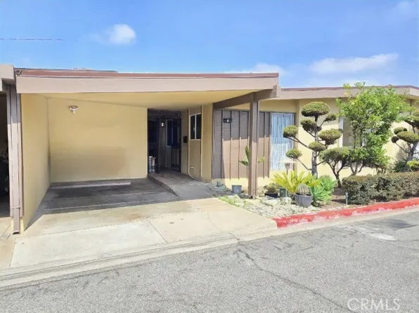 6 Merit Park Dr, Gardena, CA 90247