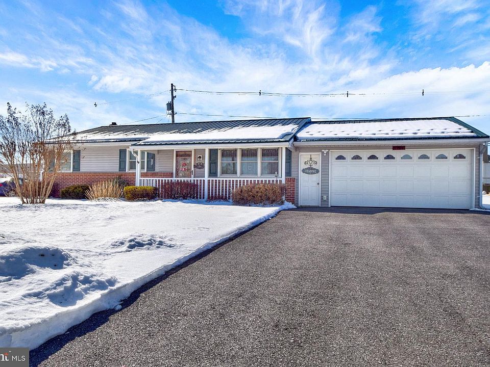 1st image of 1138 Brandon Dr