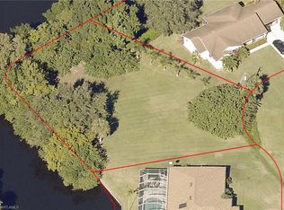 301 Shore Dr, Fort Myers, FL 33905
