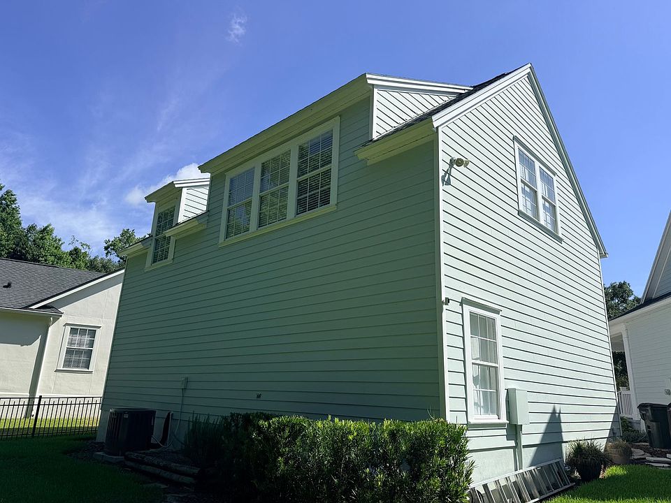 1st image of 1005 Kestrel Ct #B