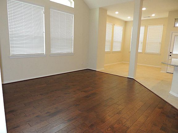 5th image of 23314 Del Rosso St