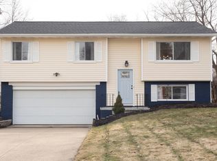 5229 Fawn Dr, Akron, OH 44319