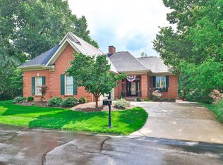 7 Thomas Ct, Cincinnati, OH 45246