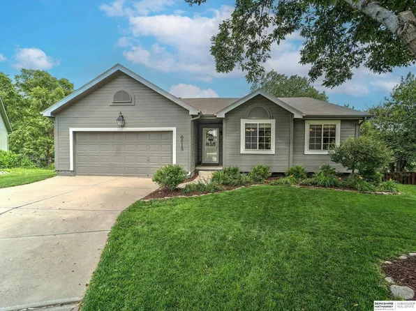 6015 S 163rd Cir, Omaha, NE 68135