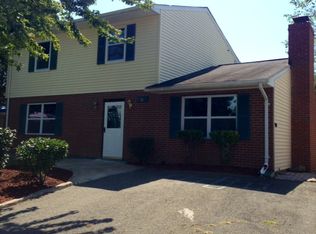 7211 Sumpter Ln, Springfield, VA 22150