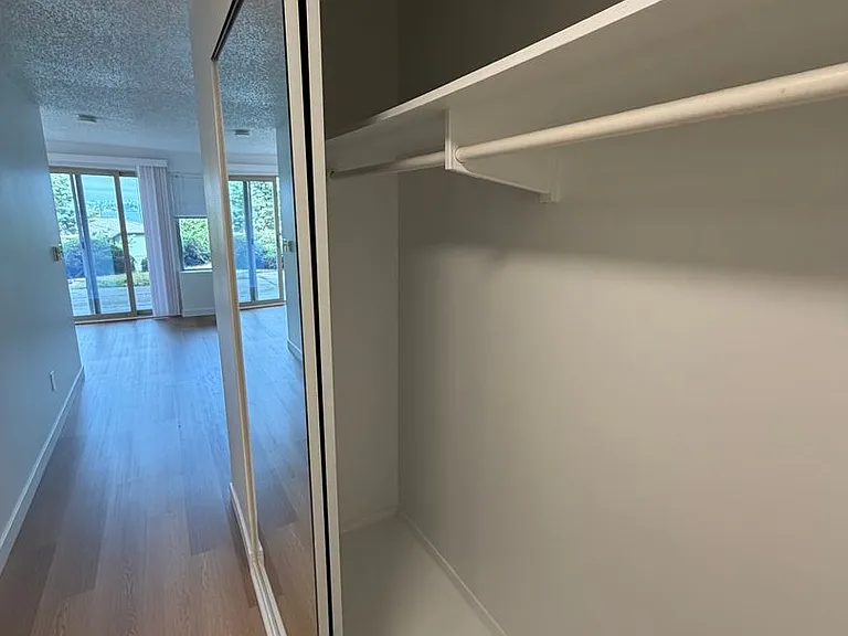 2nd and Lake Apartments — Photo 5