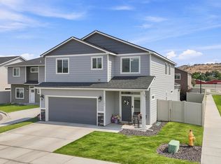 123 S Willamette St, Greenacres, WA 99016