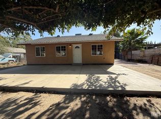 18490 Bayless Ave, Shafter, CA 93263