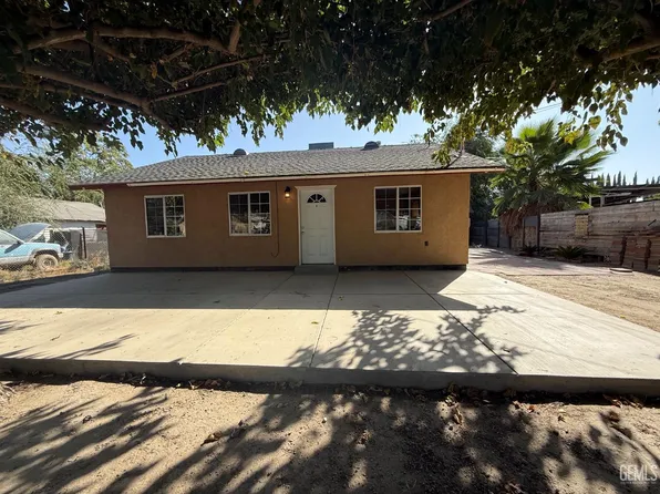 18490 Bayless Ave, Shafter, CA 93263