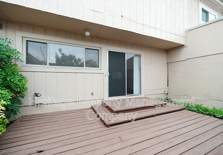 10958 Crown Park — Photo 24